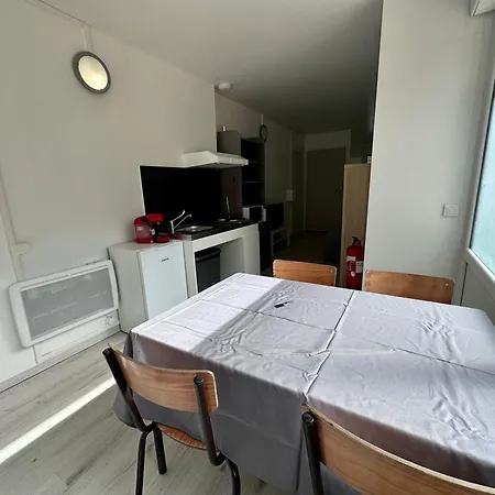 Appartement 001 T2 Immeuble Persévérance